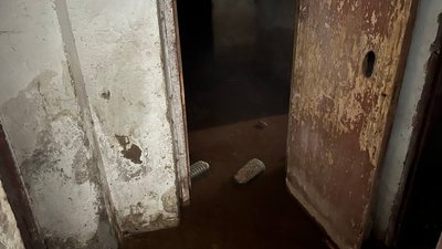 Не мають доступу до укриття. У п’ятиповерхівці Кривого Рогу підтоплені підвали