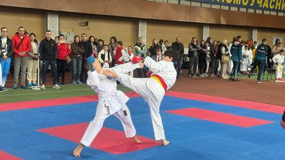 Черкаські каратисти готуються до чемпіонату світу