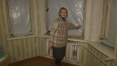 У Кривому Розі відновлюють квартири в будинку, зруйнованому російською ракетою 16 грудня