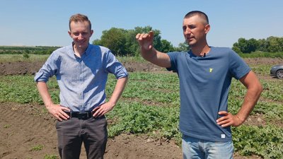 Ситуація здавалася безнадійною: миколаївський фермер врятував своє поле від підтоплення Ситуація здавалася безнадійною: миколаївський фермер врятував своє поле від підтоплення