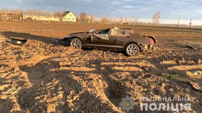 Біля Рівного авто вилетіло з дороги, водій загинув Біля Рівного авто вилетіло з дороги, водій загинув