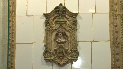 Пічні кахлі, яким понад чотири століття, можна побачити в черкаському музеї Пічні кахлі, яким понад чотири століття, можна побачити в черкаському музеї