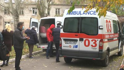 На Запоріжжі кисневі концентратори почали розподіляти по лікарнях області На Запоріжжі кисневі концентратори почали розподіляти по лікарнях області