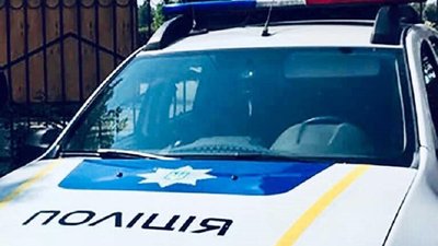 На Херсонщині у курортній зоні біля моря знайшли вбитого чоловіка