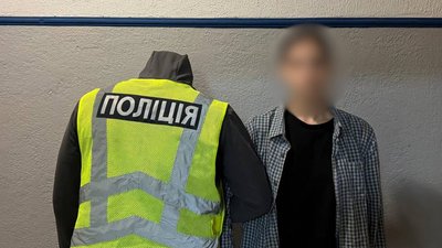 Затримання одного з підозрюваних одеситів, якого підозрюють у незаконному збуті наркотиків