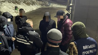 СБУ затримала військовослужбовця львівської частини під час збуту наркотиків