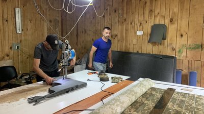 Робили новорічні ялинки, тепер – військову амуніцію: історія підприємства з Тернопільщини Робили новорічні ялинки, тепер – військову амуніцію: історія підприємства з Тернопільщини