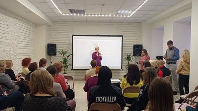 У Сумах відкрили безпечний простір для жінок і дівчат "Вільна"