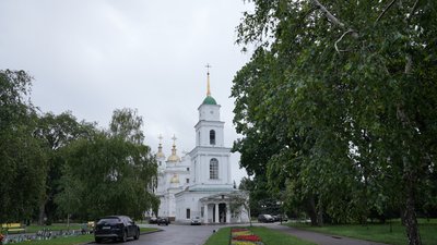 У Полтаві попрощалися з трьома полеглими захисниками України