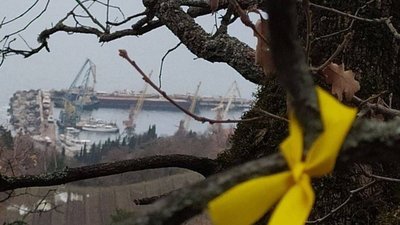Жовта стрічка, Крим, акція спротиву, рух опору в Криму