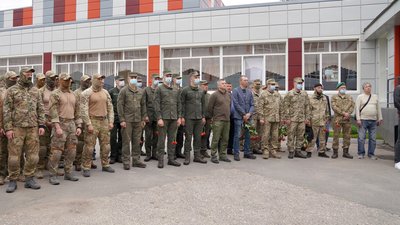 У Харкові встановили меморіальну дошку загиблому в зоні ООС працівнику СБУ У Харкові встановили меморіальну дошку загиблому в зоні ООС працівнику СБУ