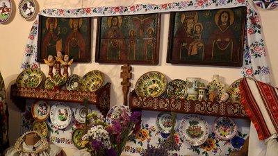 "Традицію створювала мода того часу". Як на Покутті одягалися 100 років тому "Традицію створювала мода того часу". Як на Покутті одягалися 100 років тому
