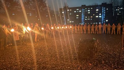 У Києві попрощались із "азовцем" Олегом Мудраком У Києві попрощались із "азовцем" Олегом Мудраком