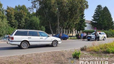На Полтавщині пенсіонер наїхав на неповнолітніх дітей
