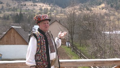 "Гуцулка з люлькою". Як віднайти предків за одним фото "Гуцулка з люлькою". Як віднайти предків за одним фото