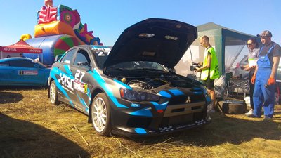 Швидкість, що об'єднує: у Черкасах триває автофестиваль Швидкість, що об'єднує: у Черкасах триває автофестиваль