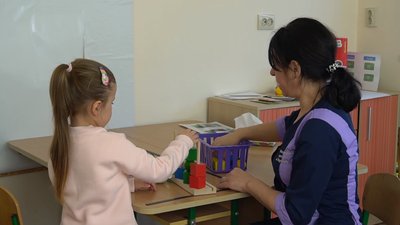 У Мукачеві діти вимушених переселенців займаються в Інклюзивно-ресурсному центрі