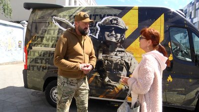 Поповнення лав добровольцями: у Житомирі побували військові Третьої окремої штурмової бригади Поповнення лав добровольцями: у Житомирі побували військові Третьої окремої штурмової бригади