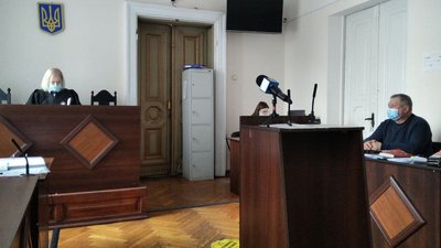 На суді у справі ексчиновника Житомирської ОДА допитали головних лікарів ще двох лікарень