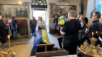 Херсон, прощання, поховання, поховали військового, прощання з бійцем