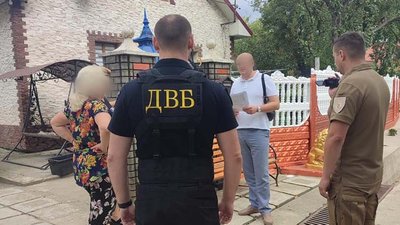Жителі Тернопільщини сприяння у перетині кордону чоловіків, які підлягають мобілізації