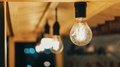 графіки, світло, блекаут, Житомиробленерго, російські обстріли, дефіцит енергії