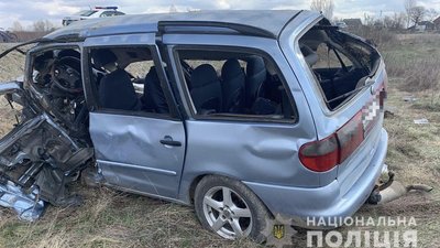 ДТП на Ужгородщині: двоє людей загинули, одна госпіталізована з травмами