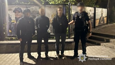 Поліція затримала чоловіків, які, ймовірно, стріляли у Боздоському парку Ужгорода