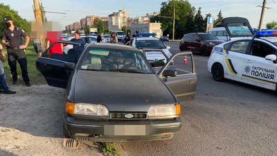 У Дніпрі підозрюваний у розбійному нападі застрелив 26-річного поліцейського