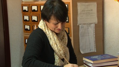 "Подаруй бібліотеці українську книгу": черкаська школа поповнює фонди "Подаруй бібліотеці українську книгу": черкаська школа поповнює фонди