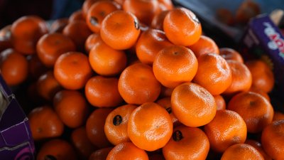 На ринках Миколаєва вже розпочали сезон продажу мандарин: які ціни На ринках Миколаєва вже розпочали сезон продажу мандарин: які ціни
