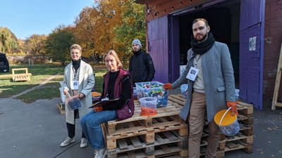 «Місто не живе тільки центром» – на вулиці Бєлова у Чернігові відкрили новий публічний простір «Місто не живе тільки центром» – на вулиці Бєлова у Чернігові відкрили новий публічний простір