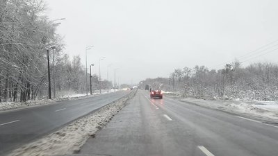 Попри крижаний дощ вночі, проїзд дорогами Житомирщини – без ускладнень Попри крижаний дощ вночі, проїзд дорогами Житомирщини – без ускладнень