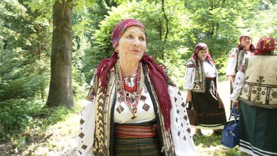 Учасниця колективу "Корничанка" Катерина Романенчук Учасниця колективу "Корничанка" Катерина Романенчук