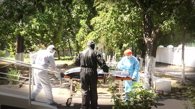 Від наслідків COVID-19 у Миколаївській області за добу померло чотири людини