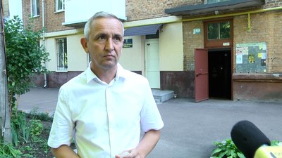 У Житомирі призупинили ремонт скверу Мистецькі ворота У Житомирі призупинили ремонт скверу Мистецькі ворота