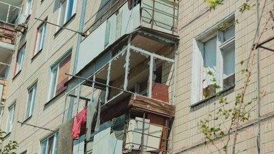 Дніпропетровщина: пожежу на нафтобазі у Кривому Розі загасили, армія РФ знову вдарила по Нікополю, збили безпілотник