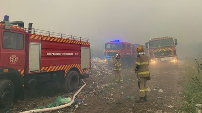 Пожежа на сміттєзвалищі біля Рівного