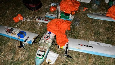 Переправляли сигарети до Польщі безпілотниками. На Львівщині викрили незаконну схему