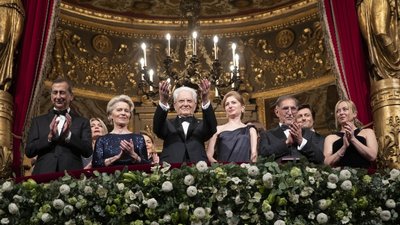 La Scala відкрила сезон російською оперою, а українці прийшли під театр із протестом La Scala відкрила сезон російською оперою, а українці прийшли під театр із протестом