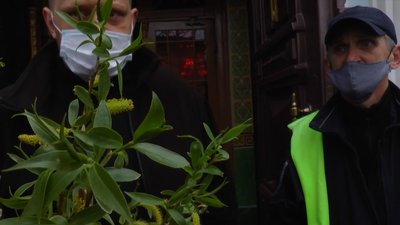 У Миколаєві віряни східного обряду святкують Вербну неділю У Миколаєві віряни східного обряду святкують Вербну неділю