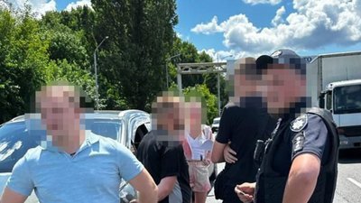 Затримали екс-службовицю міськради Дніпра
