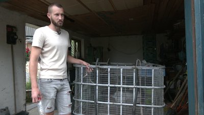 Розчищення річки Уди: інженер з Харкова змайстрував кошик для сміття, розробляє виловлювач Розчищення річки Уди: інженер з Харкова змайстрував кошик для сміття, розробляє виловлювач