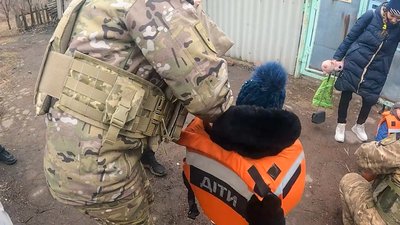 Евакуація жителів Донеччини