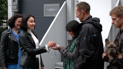 Модульний будинок за ціною комуналки у Британії: родина з Іванівки отримала нове житло