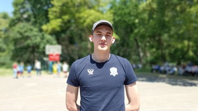 Жіноча команда однієї зі спецшкіл Житомирщини готується до міжнародних спортивних змагань Жіноча команда однієї зі спецшкіл Житомирщини готується до міжнародних спортивних змагань