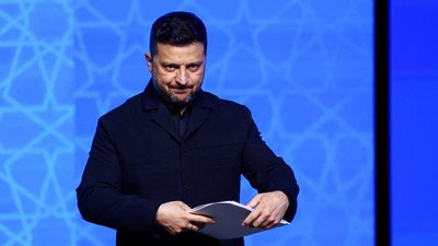 Президент України Володимир Зеленський після виступу на полях саміту НАТО в Туреччині