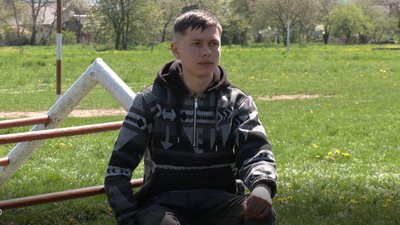 Писав пісні на уроках. Якими були шкільні роки та юність фронтмена гурту "Kalush Orchestra" Олега Псюка Писав пісні на уроках. Якими були шкільні роки та юність фронтмена гурту "Kalush Orchestra" Олега Псюка
