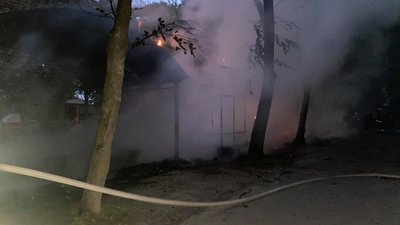 У Вінниці горіли дитячі атракціони