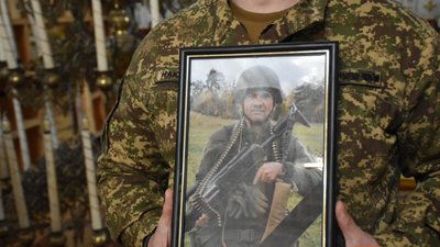 У Луцьку попрощалися з військовослужбовцями Вадимом Глобою та Миколою Язиніним У Луцьку попрощалися з військовослужбовцями Вадимом Глобою та Миколою Язиніним